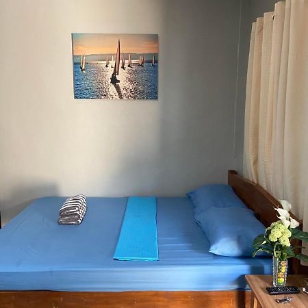 Alona Bohol Backpackers Hostel Панглао Екстериор снимка