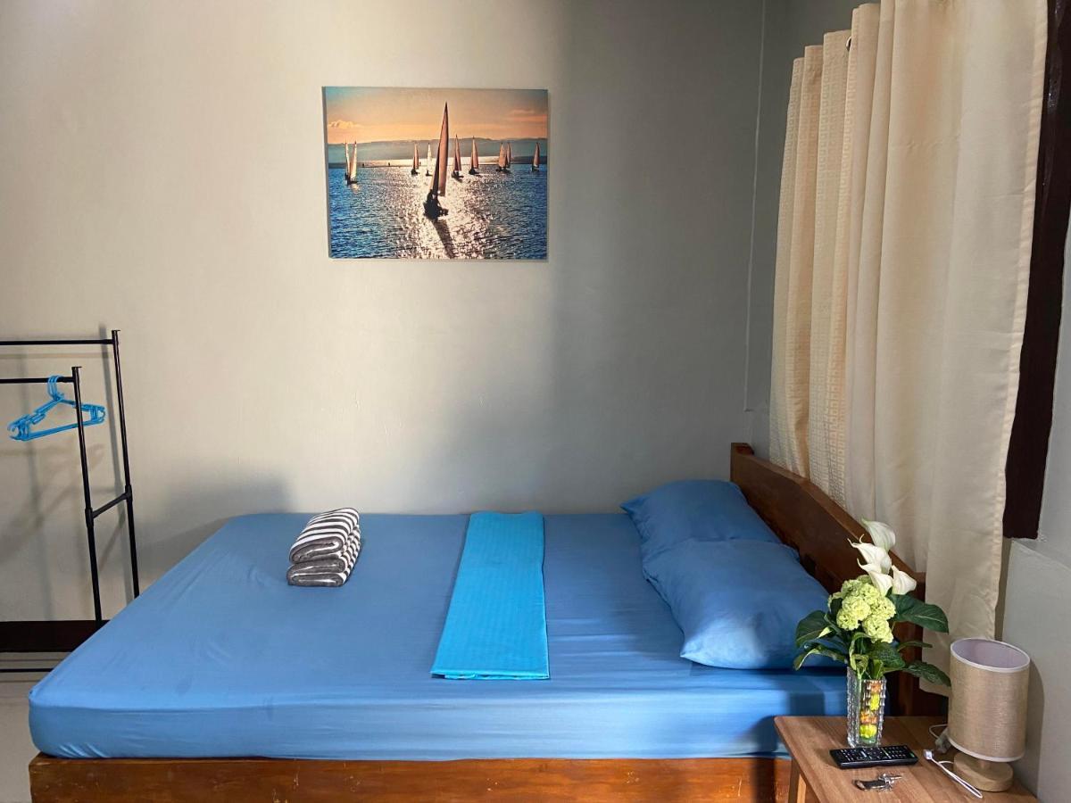 Alona Bohol Backpackers Hostel Панглао Екстериор снимка